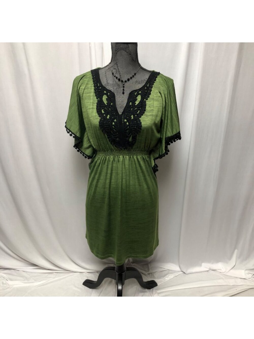 Mod Modele Tunic Womens Size Medium Green Black Flutter Sleeve Short Dress